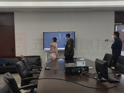 重慶金美通信引入華為會議平板，引領(lǐng)本地信息咨詢服務(wù)新升級